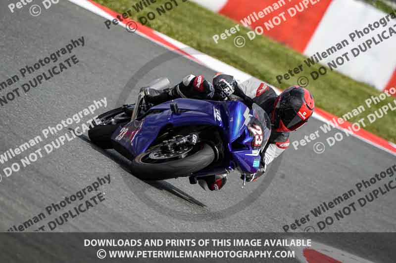 cadwell no limits trackday;cadwell park;cadwell park photographs;cadwell trackday photographs;enduro digital images;event digital images;eventdigitalimages;navarra;no limits trackdays;peter wileman photography;racing digital images;trackday digital images;trackday photos